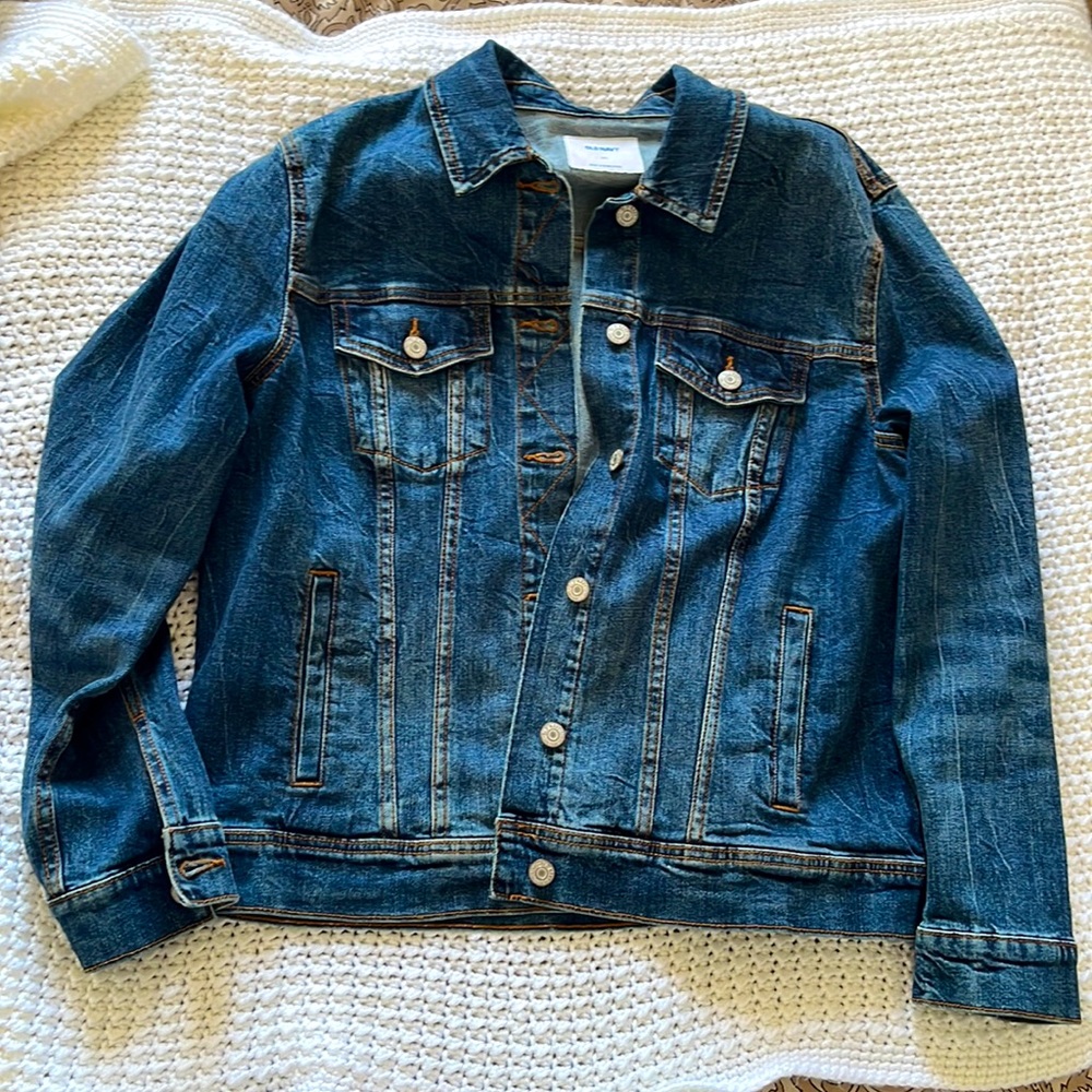 Old Navy Blue Jean Jacket like new!